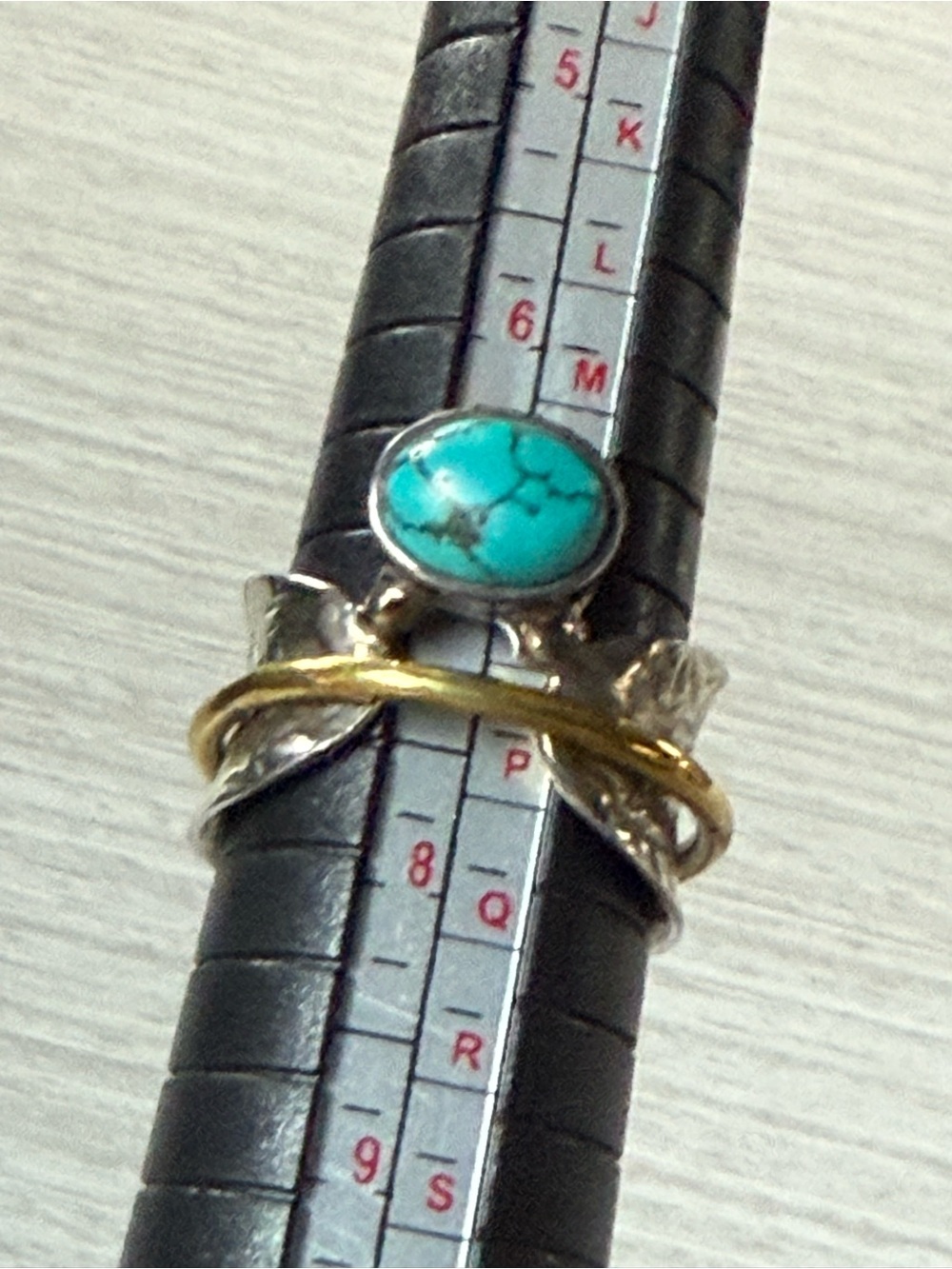 Turquoise Stone Two-Tone Hammered Band Meditation Ring - Blue. Size 7.5. - Picture 11 of 11